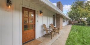 715 Parkwood Dr - 63